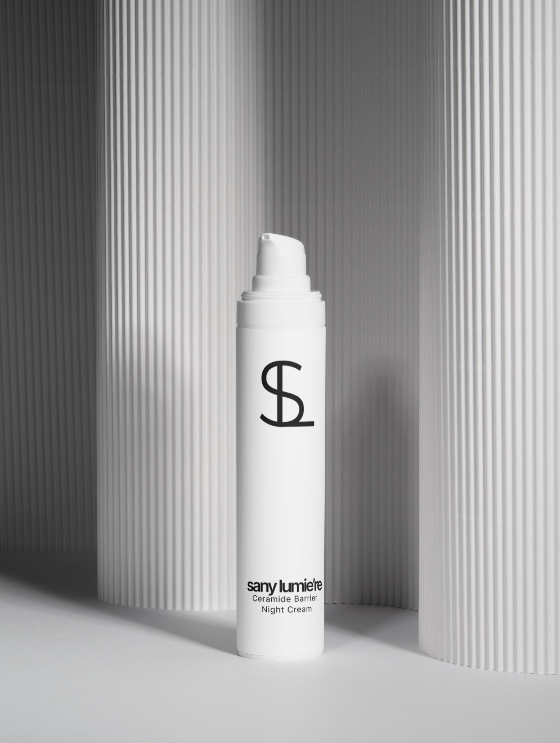 SL ceramide product showcased infant of pillars